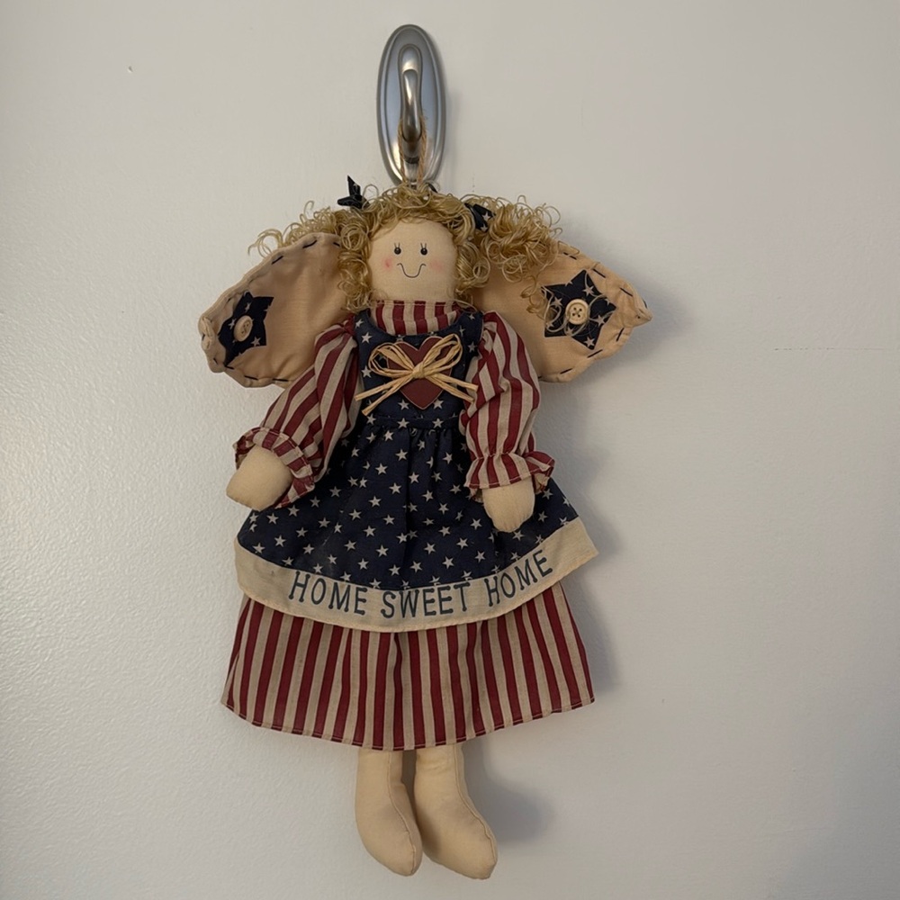 Patriotic Home Sweet Home decoration.